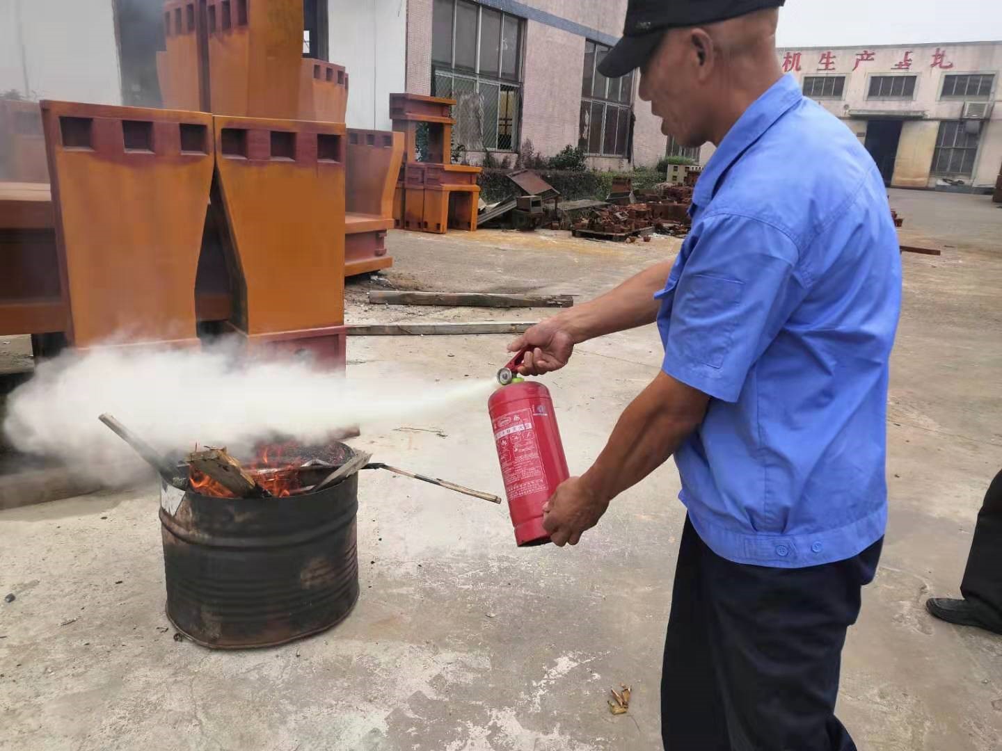 数控雕铣机,模具雕铣机,立式加工中心,石墨雕铣机-凯博数控 数控雕铣机,模具雕铣机,立式加工中心,石墨雕铣机-凯博数控